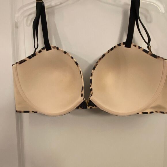 Victoria’s Secret push-up bra size 38DDD - Picture 5 of 8